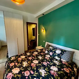 Airport Deluxe Bedroom And Private Bathroom Near Airport Self Check In And Self Check Out Séjour chez l'habitant